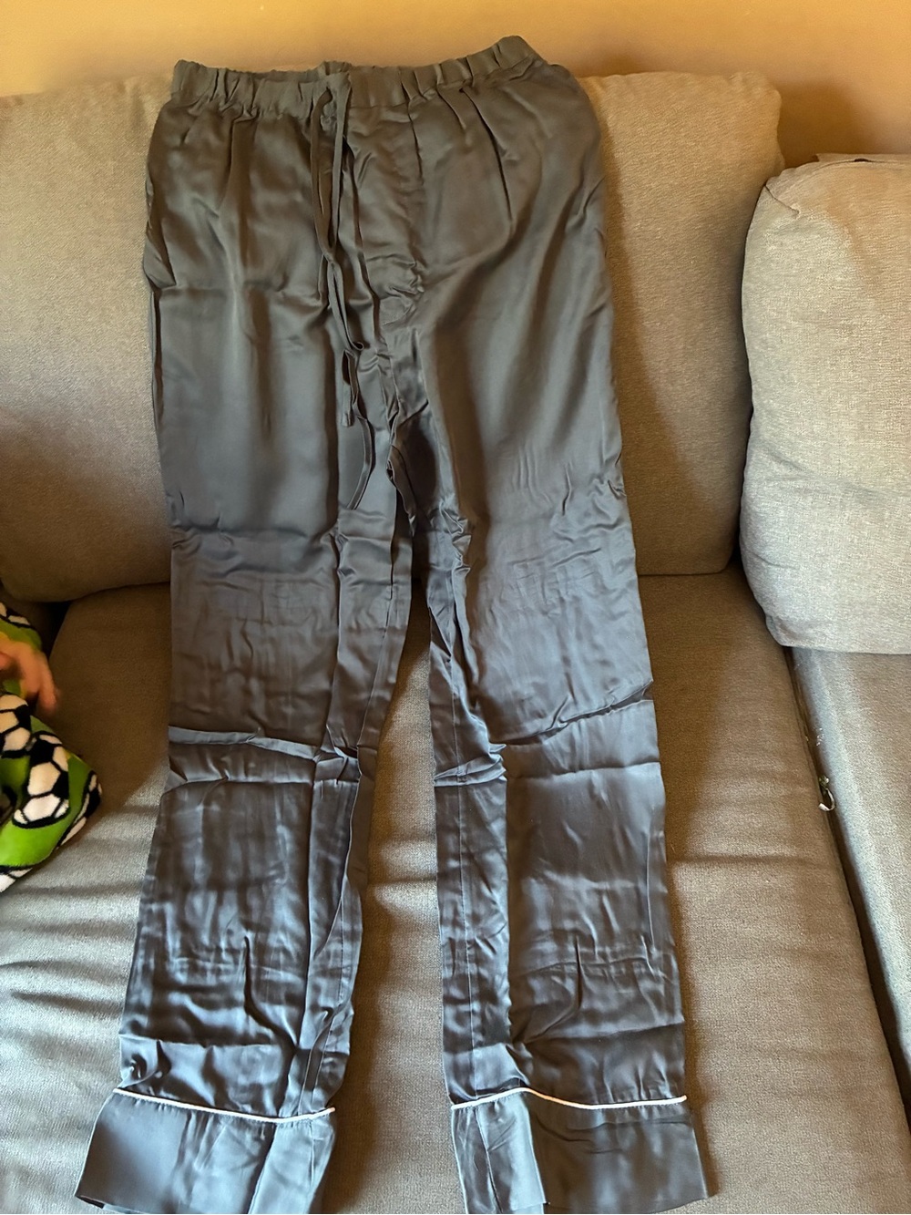 Ettitude Black Sateen Jogger Pants with Drawstring